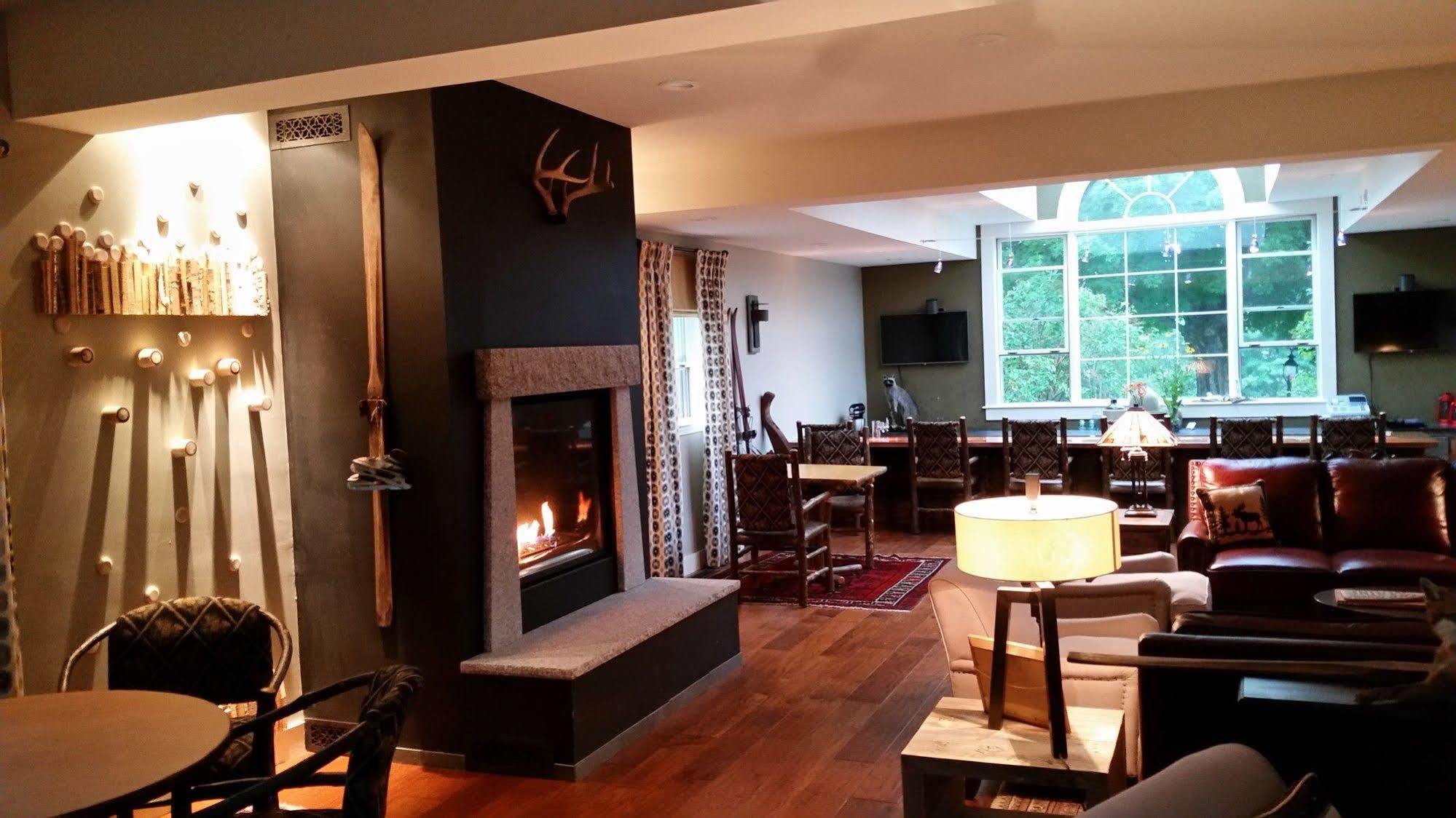 The Inn On Winter'S Hill Kingfield 外观 照片